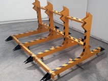 Manual Wheeled Road Blocker Portable Barrier Systems