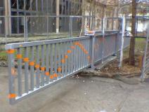 Cantilever Trackless Railless Sliding Gate