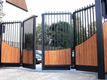 Bifold Doors , Bi-Folding Gates