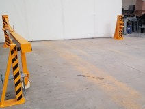 Non-motorized And Automatic Circular Swing Arm - Beam Barrier