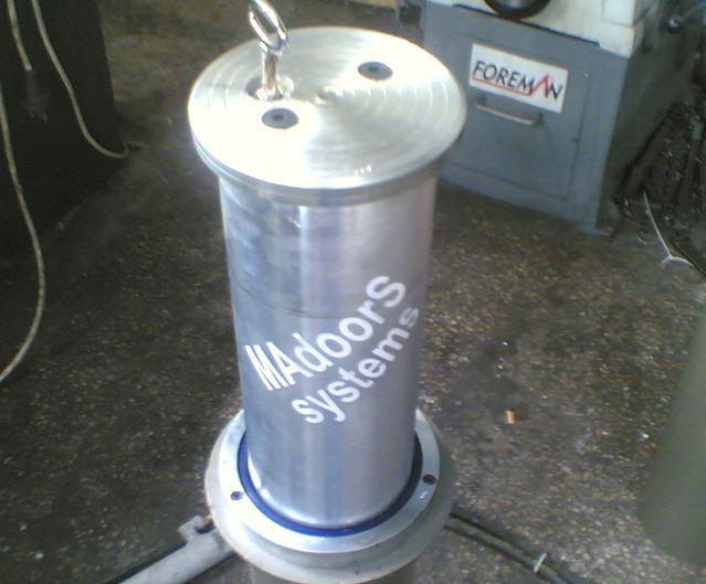 Manual Retractable Rising Bollards